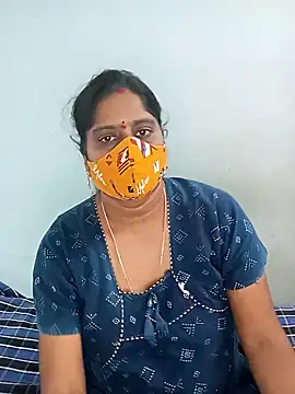 Snapshot of lakshmi-28 chatting on December 2024 09:17:02 AM lakshmi-28 online show from December 2024 09:17:02 AM