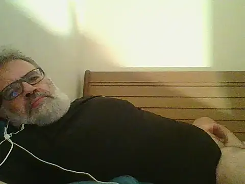 DockTVXXX online show from November 2025 03:29:01 AM