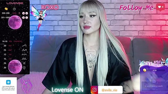 Eva Evile online show from December 2024 11:44:01 AM