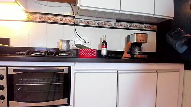 Hotsamantamature online show from February 2025 08:07:02 PM