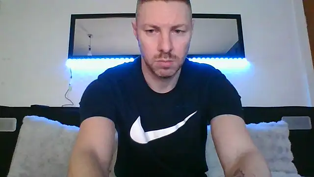 Snapshot of Fit4fun24 chatting on March 2026 06:37:01 PM Fit4fun24 online show from March 2026 06:37:01 PM