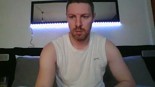 Snapshot of Fit4fun24 chatting on April 2026 05:43:02 PM Fit4fun24 online show from April 2026 05:43:02 PM