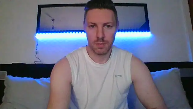 Snapshot of Fit4fun24 chatting on April 2026 09:54:01 PM Fit4fun24 online show from April 2026 09:54:01 PM
