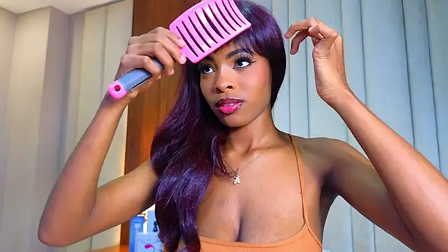 adaraSmiith online show from February 2025 12:06:01 PM