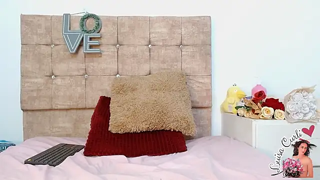 luisa curli online show from October 2025 10:04:01 PM