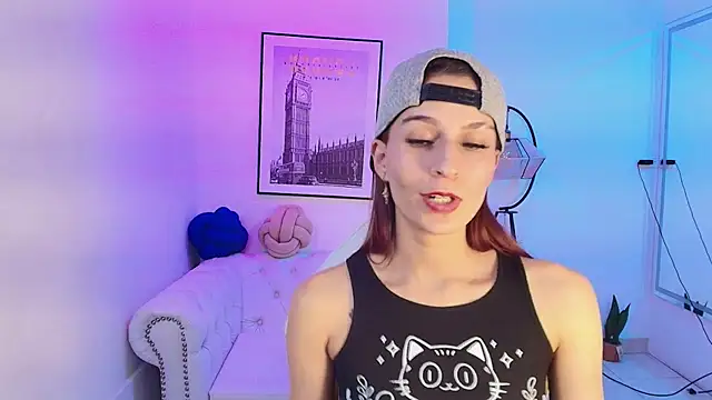Snapshot of Tamara_slimx chatting on January 2025 10:06:01 AM Tamara slimx online show from January 2025 10:06:01 AM