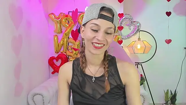 Snapshot of Tamara_slimx chatting on February 2025 06:59:02 AM Tamara slimx online show from February 2025 06:59:02 AM