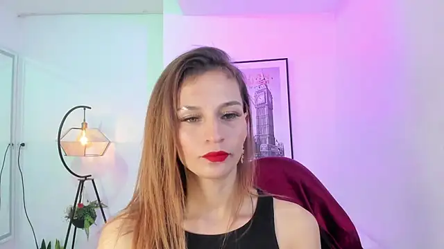 Snapshot of Tamara_slimx chatting on February 2025 03:45:01 AM Tamara slimx online show from February 2025 03:45:01 AM