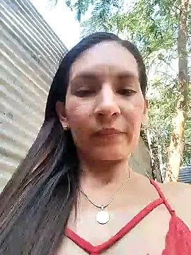 Snapshot of Erly_squir chatting on January 2025 08:05:02 PM Erly squir online show from January 2025 08:05:02 PM