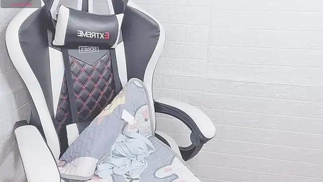 JessicaKale online show from February 2025 01:44:02 AM