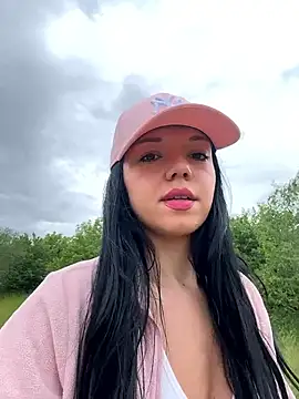 Snapshot of Vanesskaa chatting on June 2026 12:42:02 PM Vanesskaa online show from June 2026 12:42:02 PM