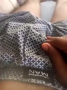 Almino00 online show from February 2026 09:38:01 AM