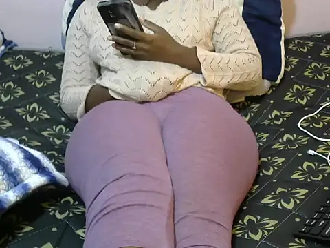 Snapshot of winnie254 chatting on November 2025 10:47:02 AM winnie254 online show from November 2025 10:47:02 AM