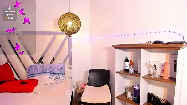 rose scottt online show from February 2025 02:48:02 PM