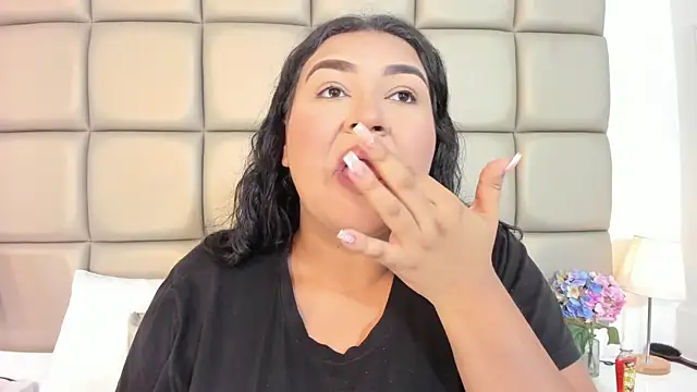 DojaAissha online show from January 2026 07:19:01 PM