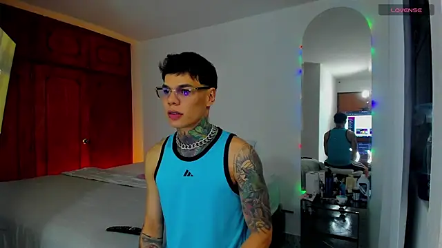 Jordyrodriiguez online show from January 2025 02:25:01 AM