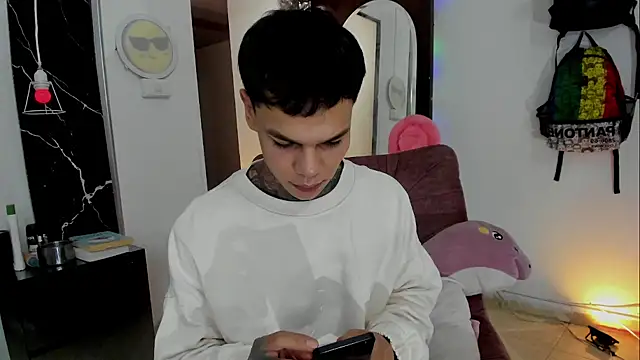 Jordyrodriiguez online show from November 2025 12:33:01 AM