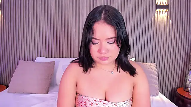 HannaKarson online show from April 2026 04:06:02 AM