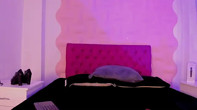 Natasha Nasty2 online show from November 2025 08:21:01 PM