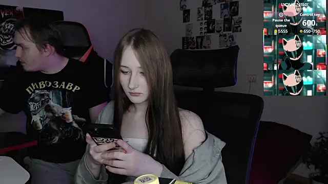 Snapshot of camcoupbang chatting on November 2025 09:35:01 PM camcoupbang online show from November 2025 09:35:01 PM