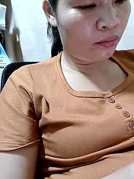 Snapshot of _Mira_69_ chatting on November 2025 08:25:02 AM Mira 69 online show from November 2025 08:25:02 AM