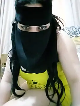 Snapshot of Naariman chatting on January 2025 09:51:02 AM Naariman online show from January 2025 09:51:02 AM