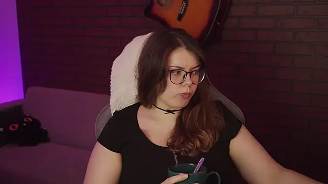 Snapshot of KeytSilvas chatting on January 2025 09:00:01 AM KeytSilvas online show from January 2025 09:00:01 AM