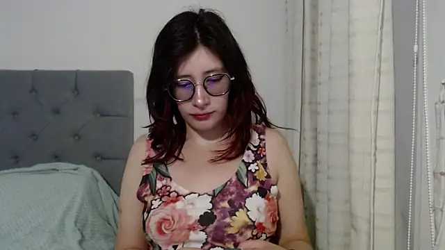 mariana124- online show from January 2025 08:28:01 PM