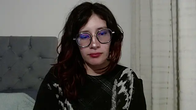 mariana124- online show from February 2025 12:00:02 AM