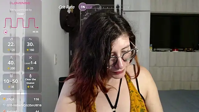 mariana124- online show from March 2025 09:32:02 PM