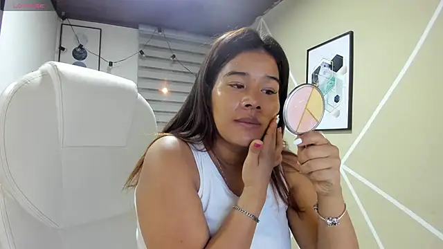 Enma  clark online show from March 2026 04:14:01 AM