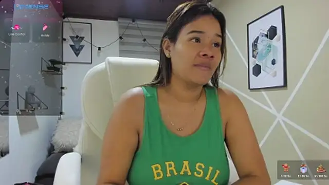 Snapshot of Enma__clark chatting on June 2026 04:13:02 AM Enma clark online show from June 2026 04:13:02 AM