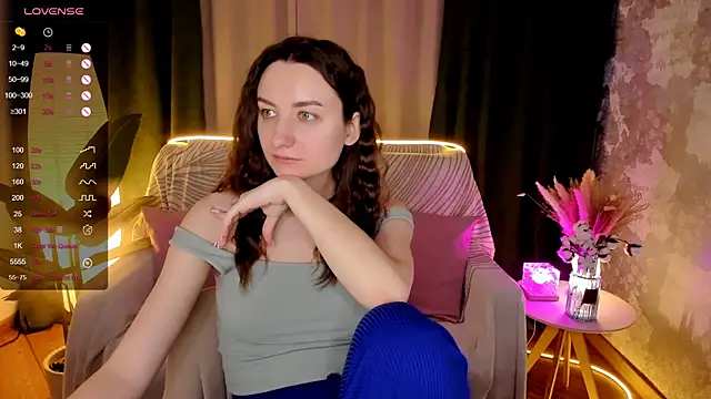 annacooleman online show from November 2025 02:12:01 AM