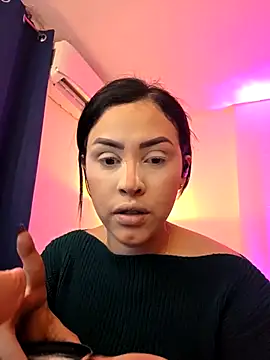 Snapshot of Maya_Bluee chatting on May 2026 11:34:01 PM Maya Bluee online show from May 2026 11:34:01 PM