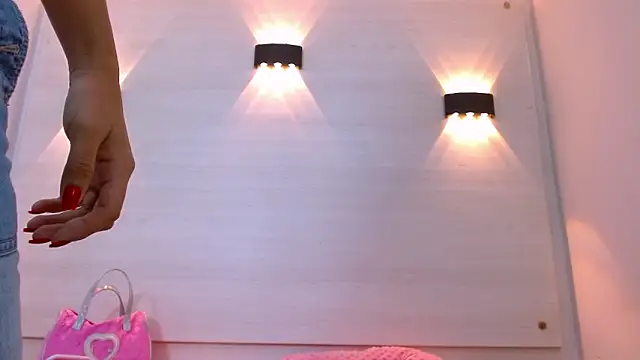 AndreaGil  online show from November 2025 12:50:02 PM