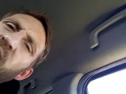 otterlover123 online show from September 2025 04:56:01 PM