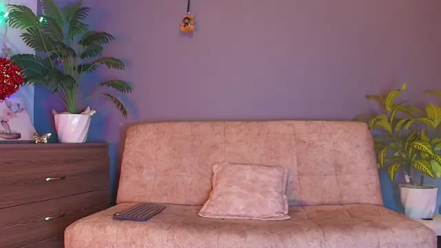Snapshot of jade_brunnette chatting on May 2026 08:16:01 PM jade brunnette online show from May 2026 08:16:01 PM
