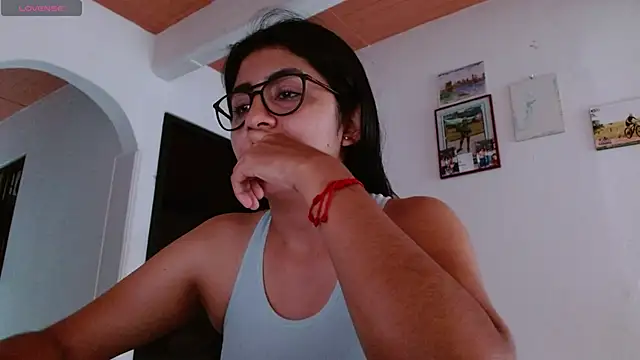 Snapshot of danna_peterson1 chatting on March 2025 09:13:02 PM danna peterson1 online show from March 2025 09:13:02 PM