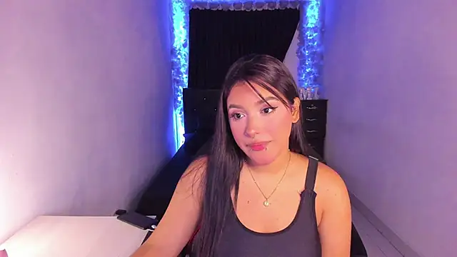 Mariana Hasper  online show from February 2025 09:08:02 PM