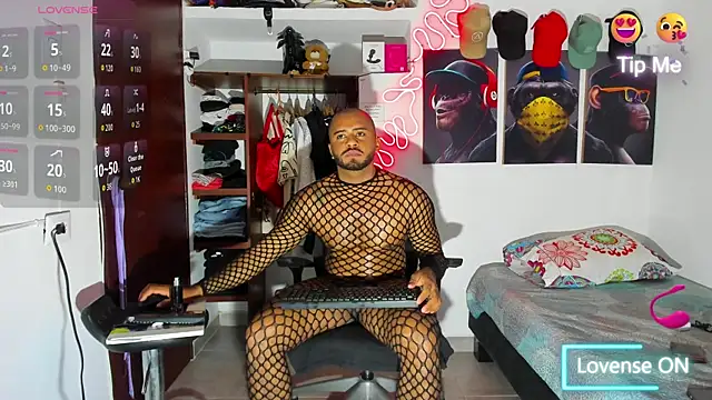 Snapshot of Hardboy_latin chatting on November 2025 01:59:02 AM Hardboy latin online show from November 2025 01:59:02 AM