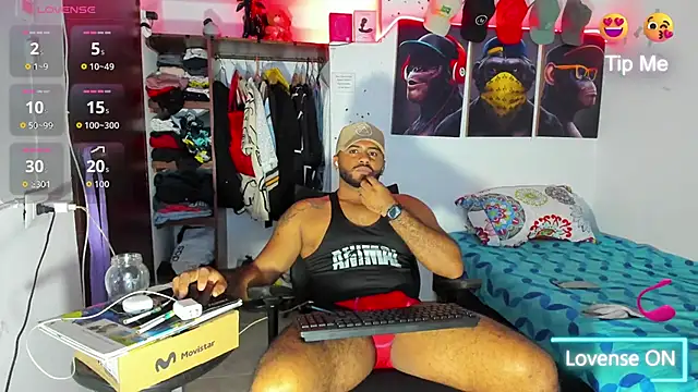 Snapshot of Hardboy_latin chatting on December 2025 03:27:02 AM Hardboy latin online show from December 2025 03:27:02 AM