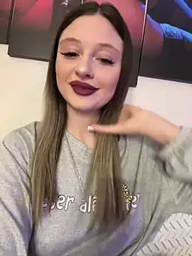 Kimsweet7 online show from January 2025 05:32:01 PM