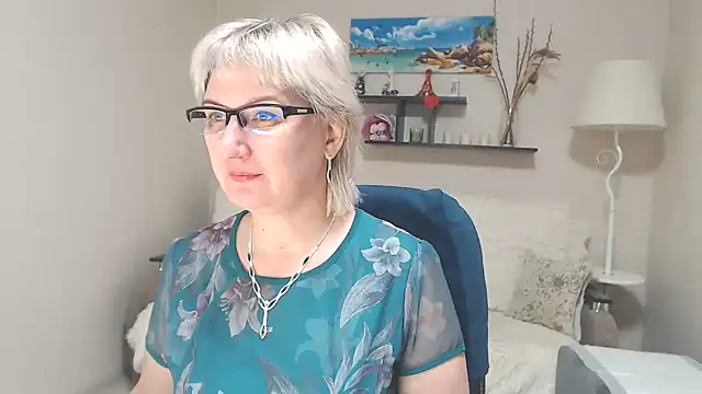 FleurMays online show from January 2025 07:57:01 AM