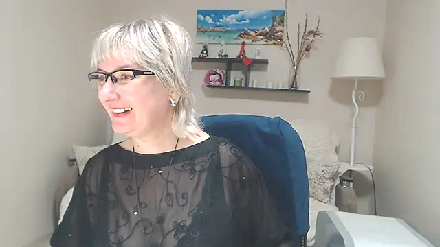 FleurMays online show from February 2025 11:25:02 AM