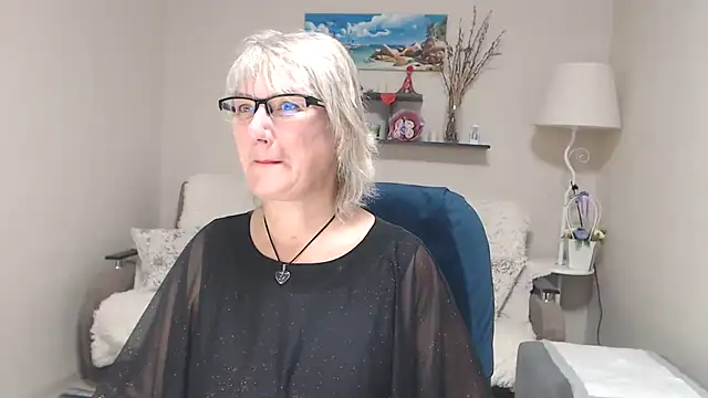 FleurMays online show from October 2025 05:16:02 AM