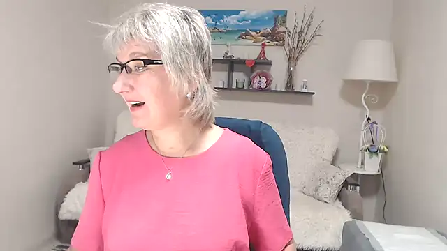 FleurMays online show from October 2025 05:21:02 AM