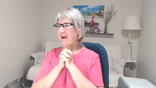 FleurMays online show from November 2025 07:40:01 AM