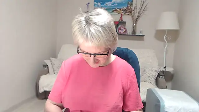 FleurMays online show from February 2026 03:44:02 PM