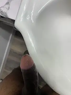 Snapshot of carlossdfr chatting on September 2025 03:38:02 AM carlossdfr online show from September 2025 03:38:02 AM