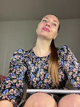 Snapshot of Goddess_Squirt_ chatting on May 2026 02:40:02 AM Goddess Squirt online show from May 2026 02:40:02 AM
